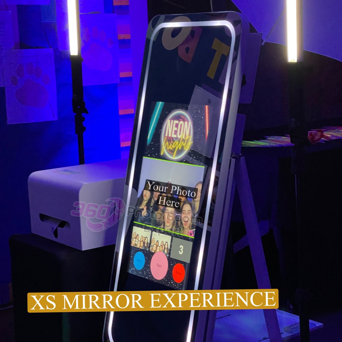 XS Mirror Photo Booth